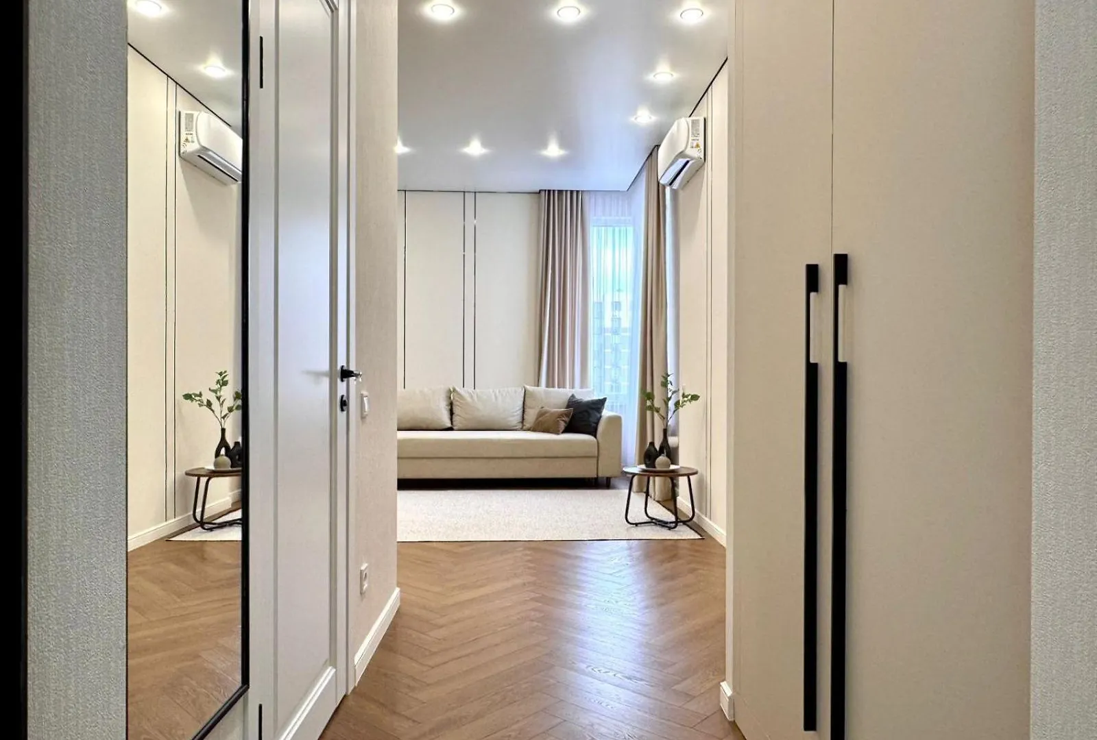 Appartement Жк Гранд Туран Astana